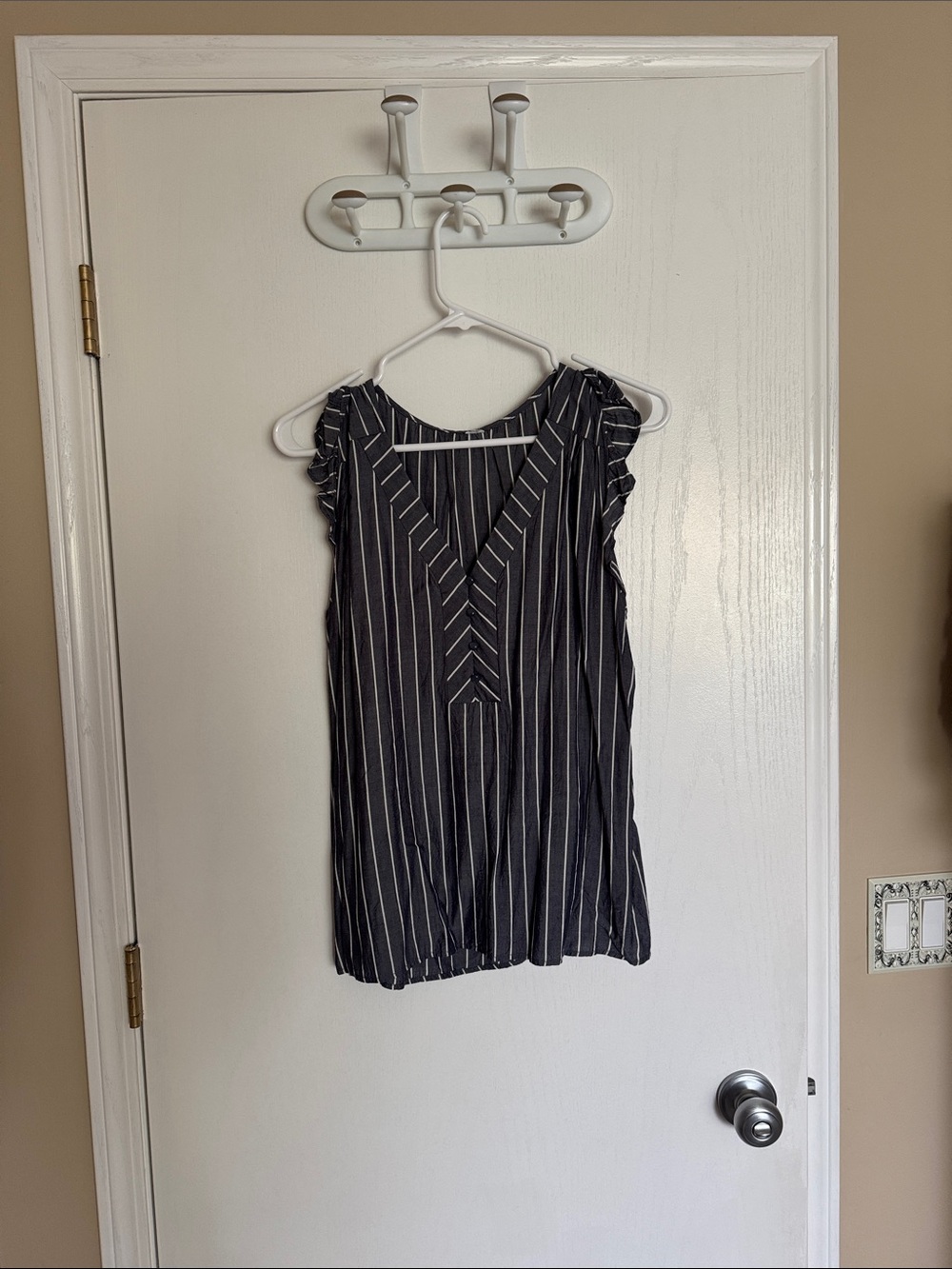 Old Navy Black and White Pinstripe V-Neck Ruffle Sleeve Tank